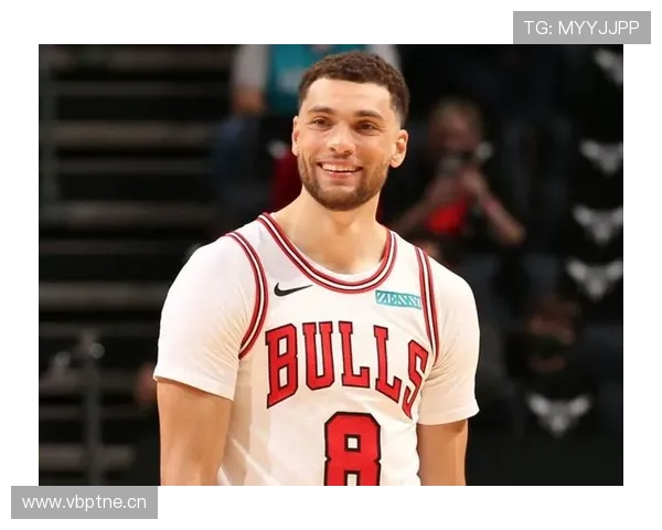 扎克拉文场下买球鞋能砸出个小金库，这日常我服！