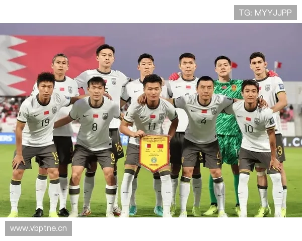 张玉宁训练场像隔壁小伙儿，出门那只表和刷卡记录让我以为看错人