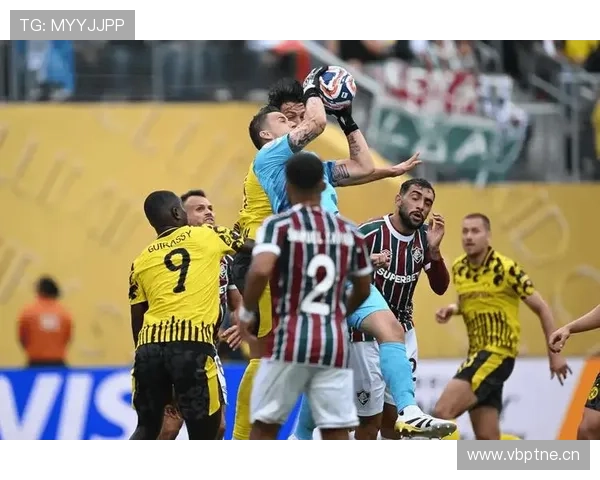 多特蒙德攻防失衡问题显现，当前赛季稳定性承压，对联赛竞争格局产生影响